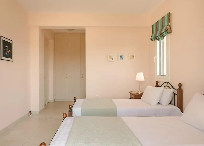 Aquamarine Vila